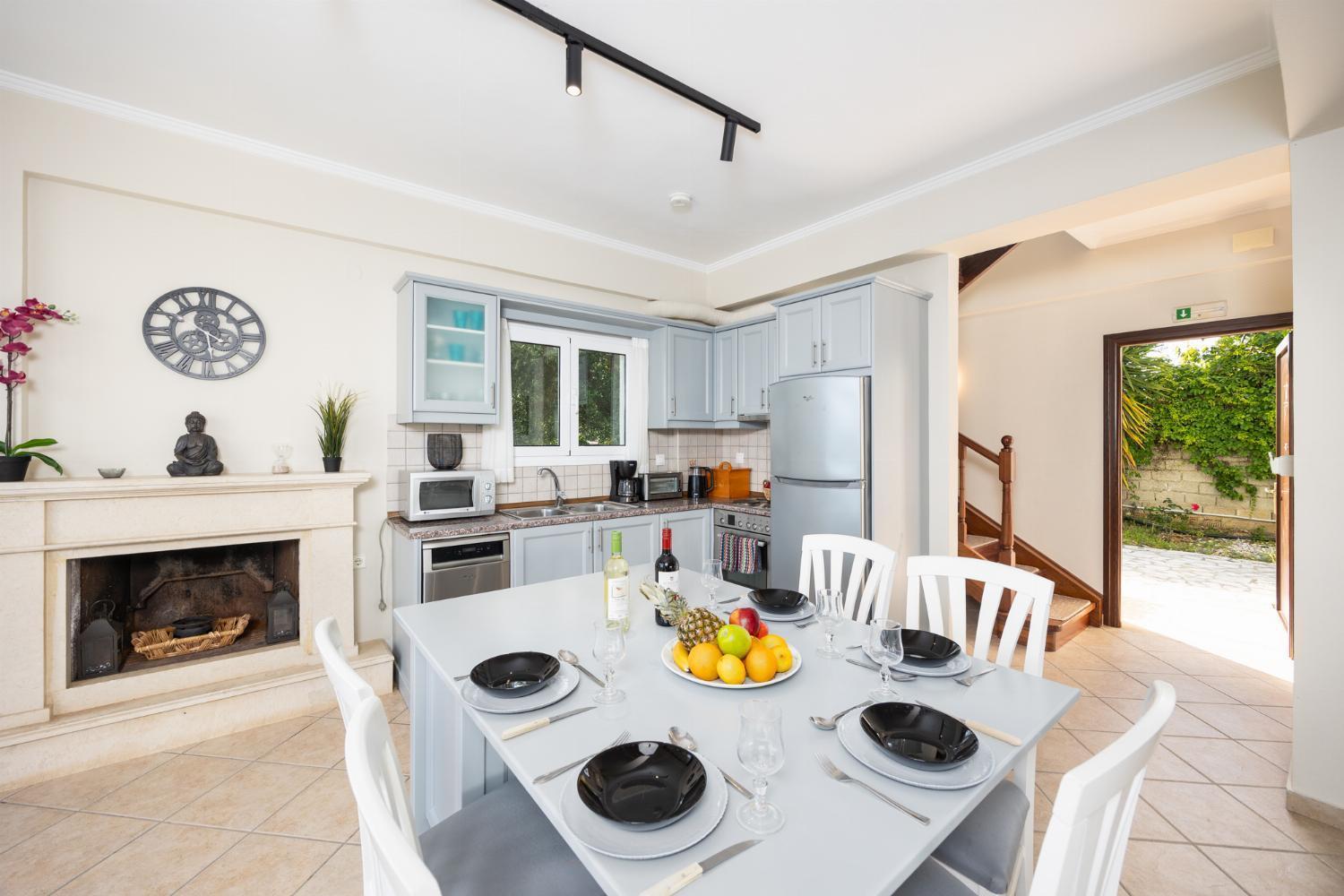 Villa Eleni Agios Stephanos 斯达林 外观 照片
